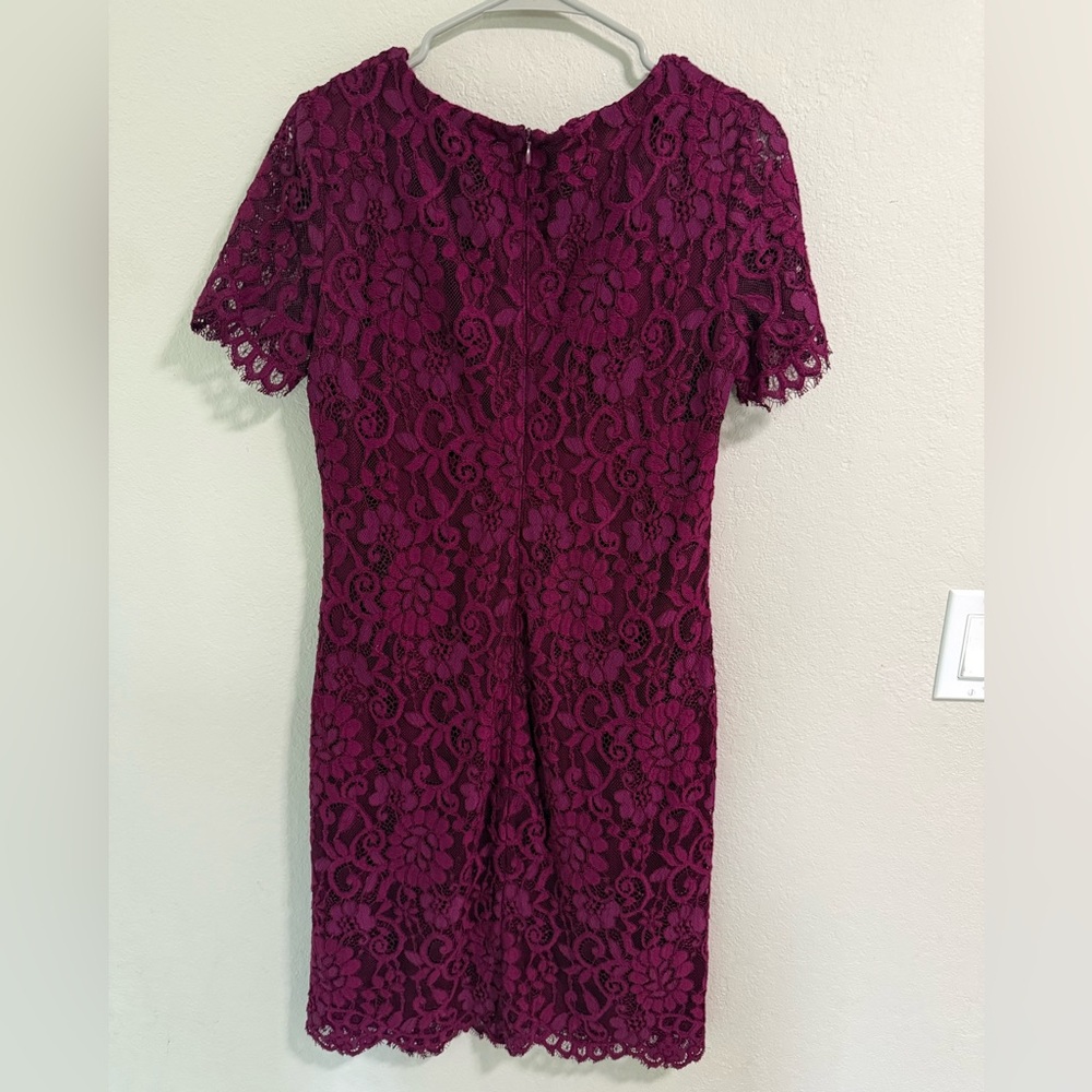 Lauren Ralph Lauren Plum Lace Sheath Dress Short Sleeve Size 6 - Picture 4 of 5